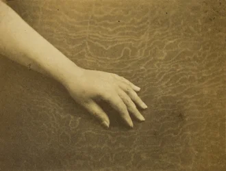 La mano di Madame Hugo